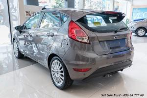 Phía sau xe Ford Fiesta Sport 2019, số tự động, vay trả góp chỉ 100 triệu
