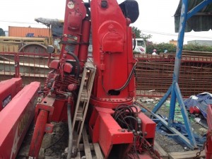 Cẩu Unic 500 800 mới 100% nhập khẩu Japan