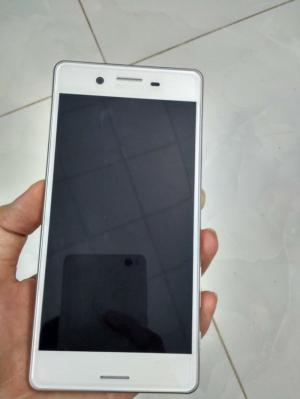 Bán điện thoại SONY EXPERIA X 64Gb màu trắng chính hãng mới 99.99%