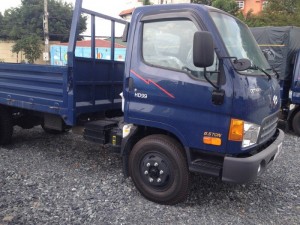 Xe tải Hyundai hd65 thùng lửng, mới 100% nhập khẩu 3 cục từ Hàn Quốc, lắp ráp tại Việt Nam