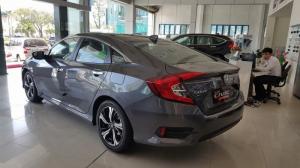 Honda Civic 2017 1.5 Turbo ưu đãi lớn tại Gia Lai