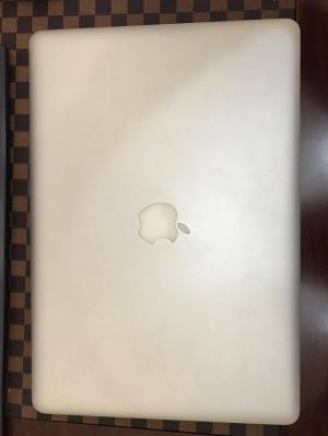 Macbook Pro 2011 - 750 gb , 8gb ram, 15.6 inch - Hư main board
