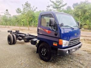 Khuyến mãi trước bạ + bảo hiểm thân xe + 100 lít dầu