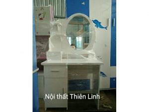 Bàn trang điểm
