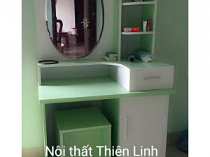 Bàn trang điểm