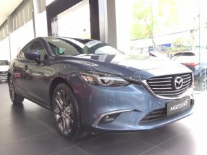 Mazda 6 màu sắc mới công nghệ mới giá mới khá mềm
