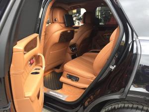 Bán xe Bentley Bentayga 2017