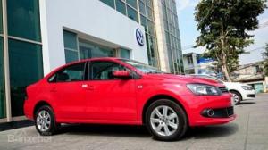Bán ô tô Volkswagen Polo sedan đời 2017, màu đỏ, nhập khẩu, 679tr