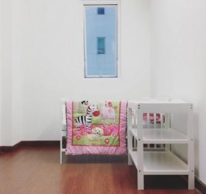 Cũi trẻ em 3 trong 1 Marlow trắng