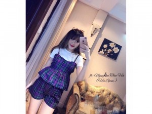 Set áo 2 dây peplum + áo phông + quần short kẻ