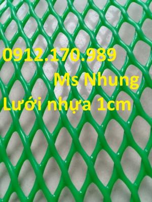 Lưới nhựa cứng màu xanh làm sàn gà vịt đứng, dễ dàng vệ sinh