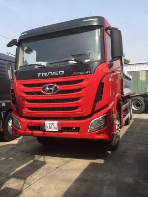 Ben 3 chân huyndai xcient đẹp từng con ốc vít