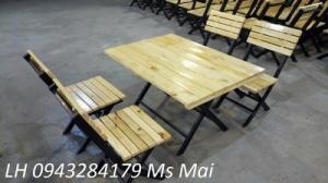 Bán bàn ghế dùng cho quán nhậu ,quán ăn chất liệu gỗ thông