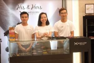 AnnA Uniforms nhận may áo thun đồng phục cao cấp cho nhãn hàng trang sức Jewellery với chất liệu vải nhập khẩu.