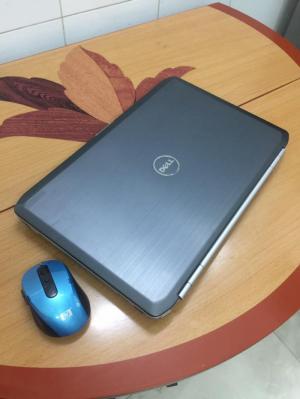 Dell Latitude E5520 ( Core i7 Thế hệ 2 - 15.6 inch )