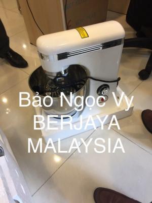 khách test máy trực tiếp tại văn phòng.