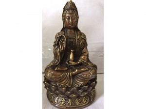 Tượng Phật bà quan âm cầm bình lá liễu ..