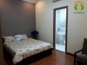 Muốn sang thì bắt cầu Kiều, muốn con hay chữ hãy vào Green Town