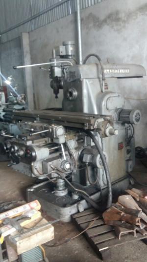 Bán máy phay ngang HITACHI SEIKI 400X800 máy đã qua sử dụng