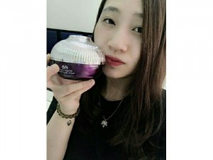 Kem ngừa rạn dưỡng da