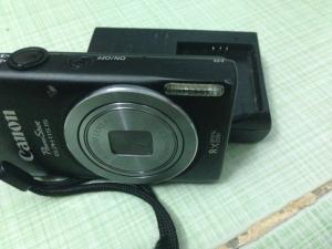 Máy chụp ảnh canon