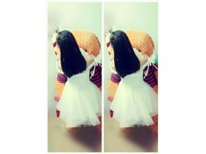 Đầm trễ vai