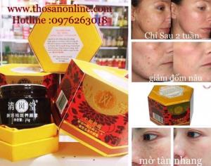 – Được chiết xuất từ nguyên liệu thiên nhiên .
– Có tác dụng làm trắng da một cách tự nhiên.
– Phục hồi các tế bào da đem đến làn da một sức sống mới.
– Chống được tia tử ngoại của ánh nắng mặt trời (có chứa SPF 45)
– Ngăn ngừa thẩm thấu của các độc tố như chì….