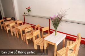 Cần bán số lượng lớn bàn ghế chân sắt mặt gỗ chuyên dùng cho quán cafe
