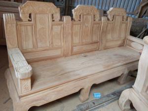 Bộ Bàn Ghế Âu Á Hộp Tay Đặc ( Gỗ Gõ Đỏ,Cà Te) Loại 2M2 Và 2M4
