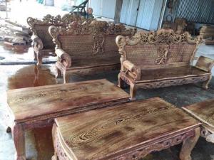 Bộ bàn ghế đồng kỵ kiểu hoàng gia gỗ mun đuôi công