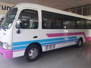 Mua xe Hyundai County 29 chỗ tặng xe máy, tặng tiền mặt - Xe khách County 29 chỗ vay trả góp đến 90% Giá Trị xe!