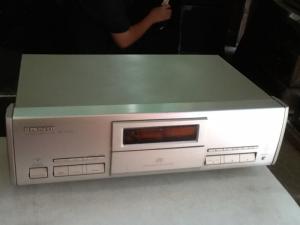 Bán chuyên CD pioneer T04S hàng bải tuyển...