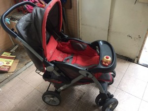Bán xe đẩy bé hàng ngoại rẻ tốt