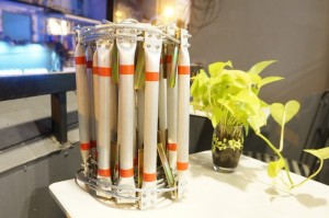 Thang dây thoát hiểm được thiết kế đặc dụng: Rất gọn nhẹ và cơ động, giúp bạn có thể dễ dàng thao tác khi sử dụng, nhưng lại vô cùng chắc chắn và đảm bảo an toàn tuyệt đối!