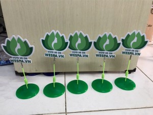 Wobbler để bàn đế nhựa, wobbler quảng cáo đế nhựa