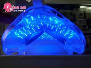 Mặt Nạ Ánh Sáng Sinh Học 7 Màu