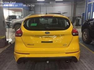 Khuyến Mãi Mua Ford Focus Trend, Màu Vàng, Số Tự Động - Hỗ trợ trả góp lãi suất thấp, giao xe nhanh.