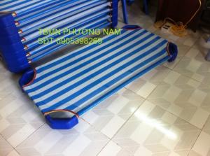 Giường Lưới Mầm Non Sọc Xanh Dương Trắng Dành Cho Trẻ Em