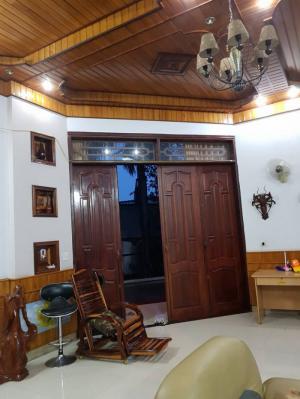 Bán khu phức hợp gồm nhà nghỉ- biệt thự - khu xông hơi, massage