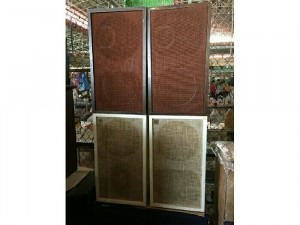 Loa mỹ AR-2x