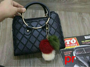 Túi kèm bông, chất liệu da pu mềm
