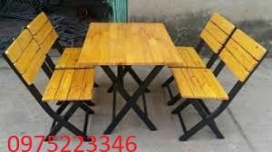 Bàn ghế gỗ chân sắt giá tại xưởng..