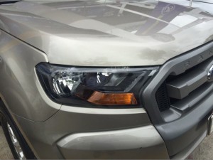 Ford Ranger số sàn 2016 vô đủ đồ