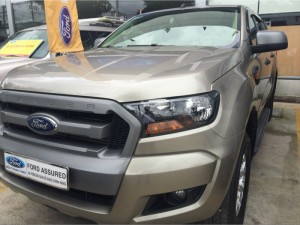 Ford Ranger số sàn 2016 vô đủ đồ