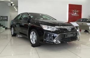 *HOT* Giảm giá SỐC lên đến 120 triệu Toyota Camry 2.0E 2017-Tặng ngay gói phụ kiện nhập khẩu chính hãng