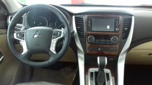 Mitsubishi All New Pajero 4x4 AT (nhập khẩu Thái)