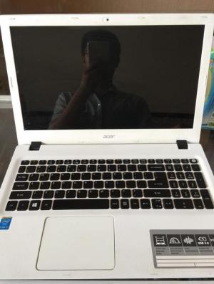 Laptop Acer core i3 5005 mới 99%