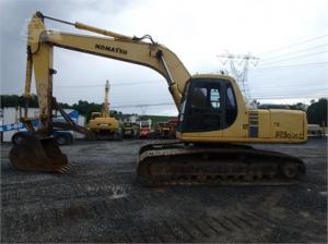 Xe máy đào Komatsu PC200-6 đời 1997