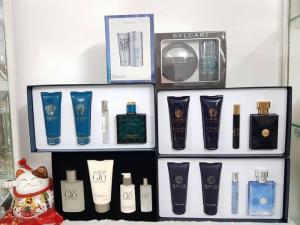 Gift Set Versace Eros gồm 4 món