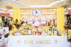  Kem trắng JUN ANGEL khẳng định uy tín trên từng giọt kem.